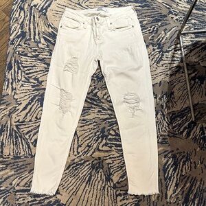 Just Black Women's White Distressed Skinny Jeans